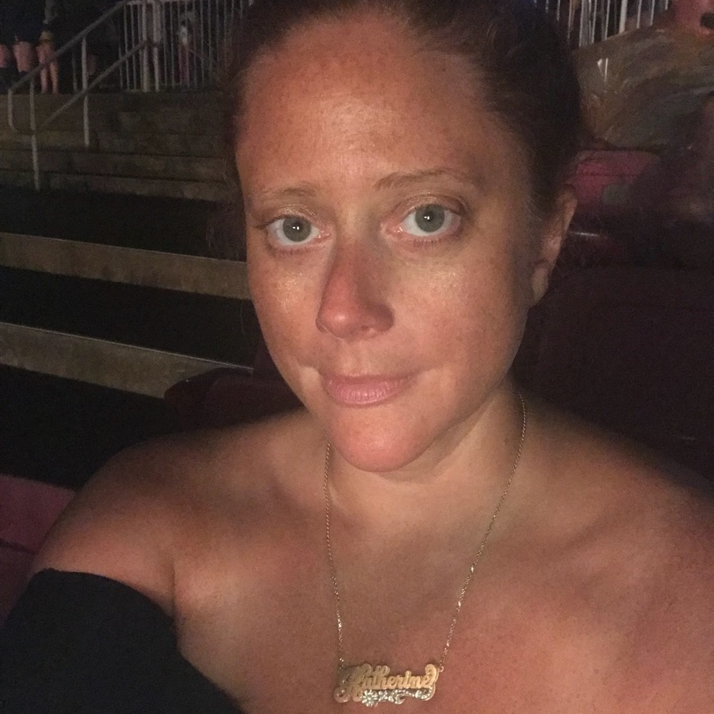 Meet your Posher, Hotredkat